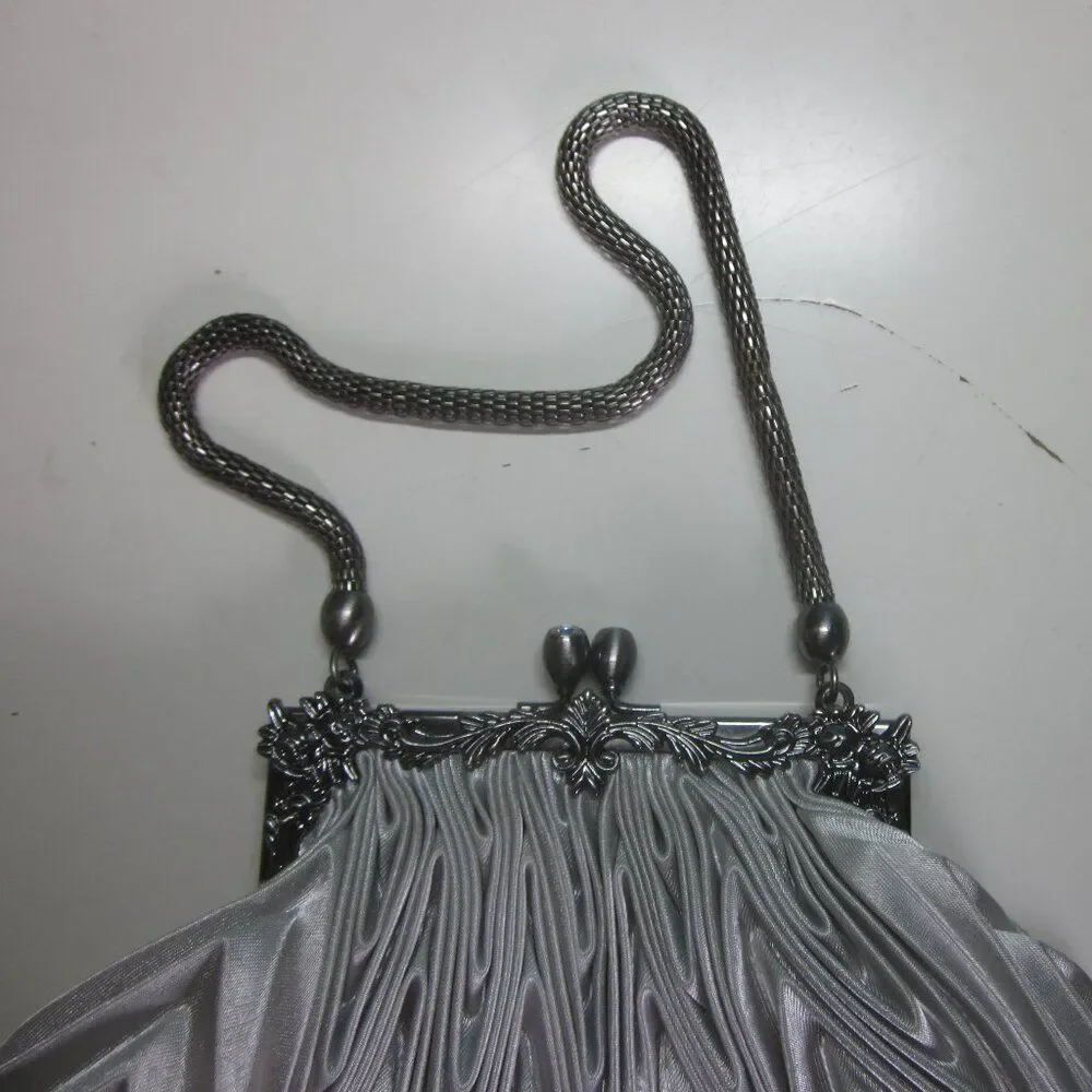 Nicole Lee Collection Silver Cloth Purse Silver Metal Chain Kisslock Clasp Top
